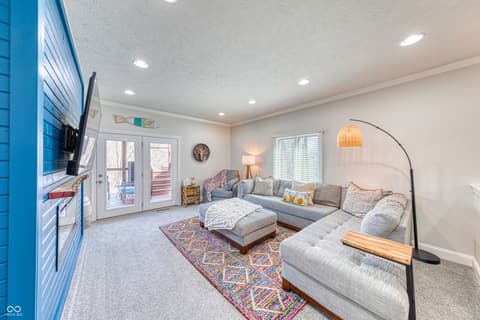 Living room at 8205 Bass Drive, Nineveh, IN
