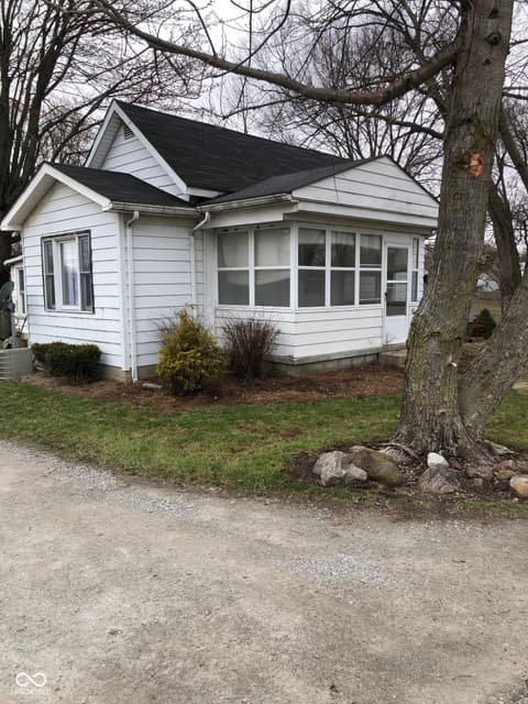 Photo of 132 Southeast Street, Charlottesville, IN
