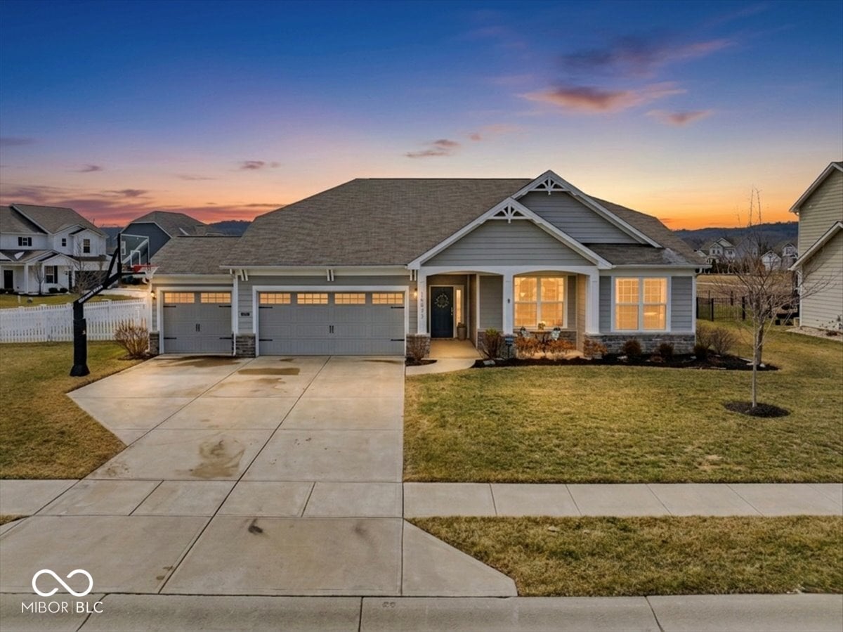 Photo of 15977 Bugle Ridge Drive, Noblesville, IN