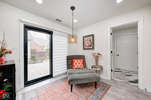 Breakfast Area — 8545 Olde Mill Trace, Indianapolis, IN