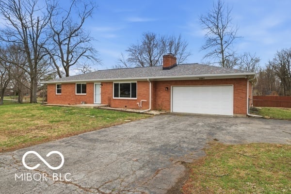 Front exterior at 4507 Kessler Lane Drive E, Indianapolis, IN