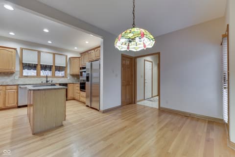 Photo of 3998 Eagle Trace Drive, Greenwood, IN