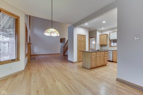 Photo of 3998 Eagle Trace Drive, Greenwood, IN