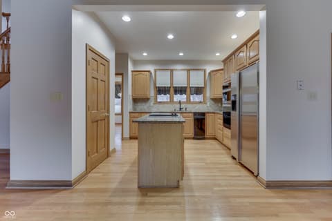 Photo of 3998 Eagle Trace Drive, Greenwood, IN