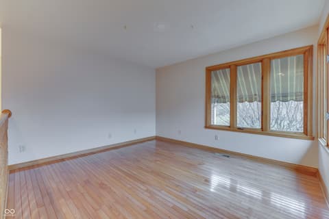 Photo of 3998 Eagle Trace Drive, Greenwood, IN
