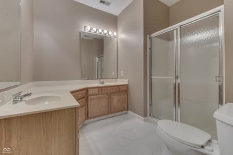 Photo of 3998 Eagle Trace Drive, Greenwood, IN