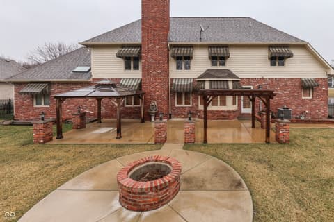 Photo of 3998 Eagle Trace Drive, Greenwood, IN