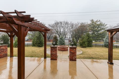 Photo of 3998 Eagle Trace Drive, Greenwood, IN