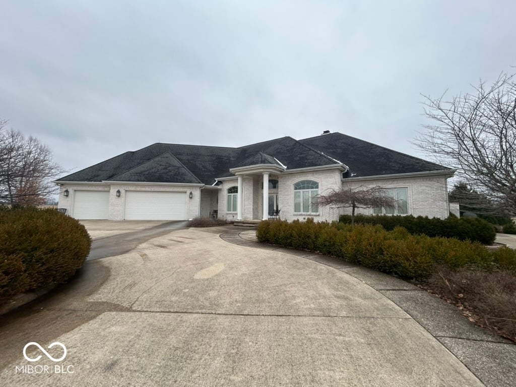 Photo of 6757 W 900 S, Edinburgh, IN