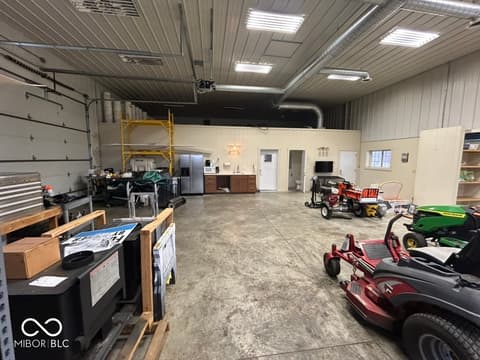 Photo of 6757 W 900 S, Edinburgh, IN