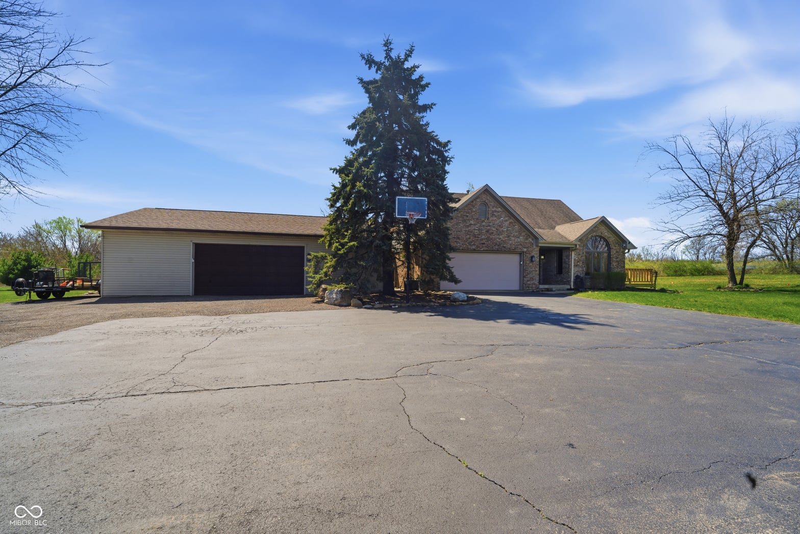 Photo of 1889 W County Road 1000 N, Lizton, IN