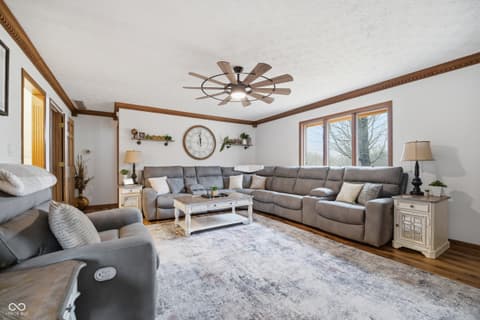 Photo of 1889 W County Road 1000 N, Lizton, IN