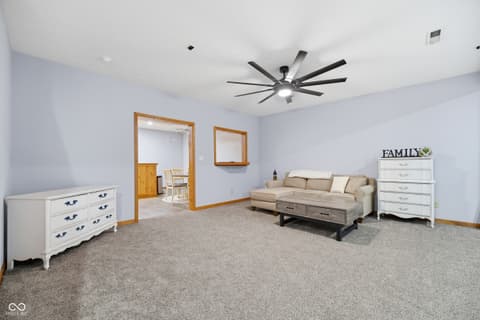 Photo of 1889 W County Road 1000 N, Lizton, IN