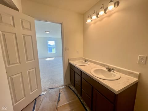 Photo of 2319 N Liberty Lakes Drive, Greensburg, IN