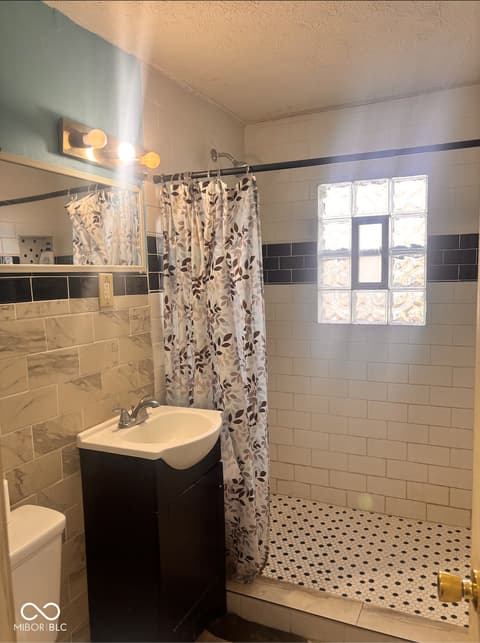 Photo of 2617 Fowler Street, Anderson, IN