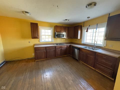 Photo of 530 E 11th Street, Rushville, IN