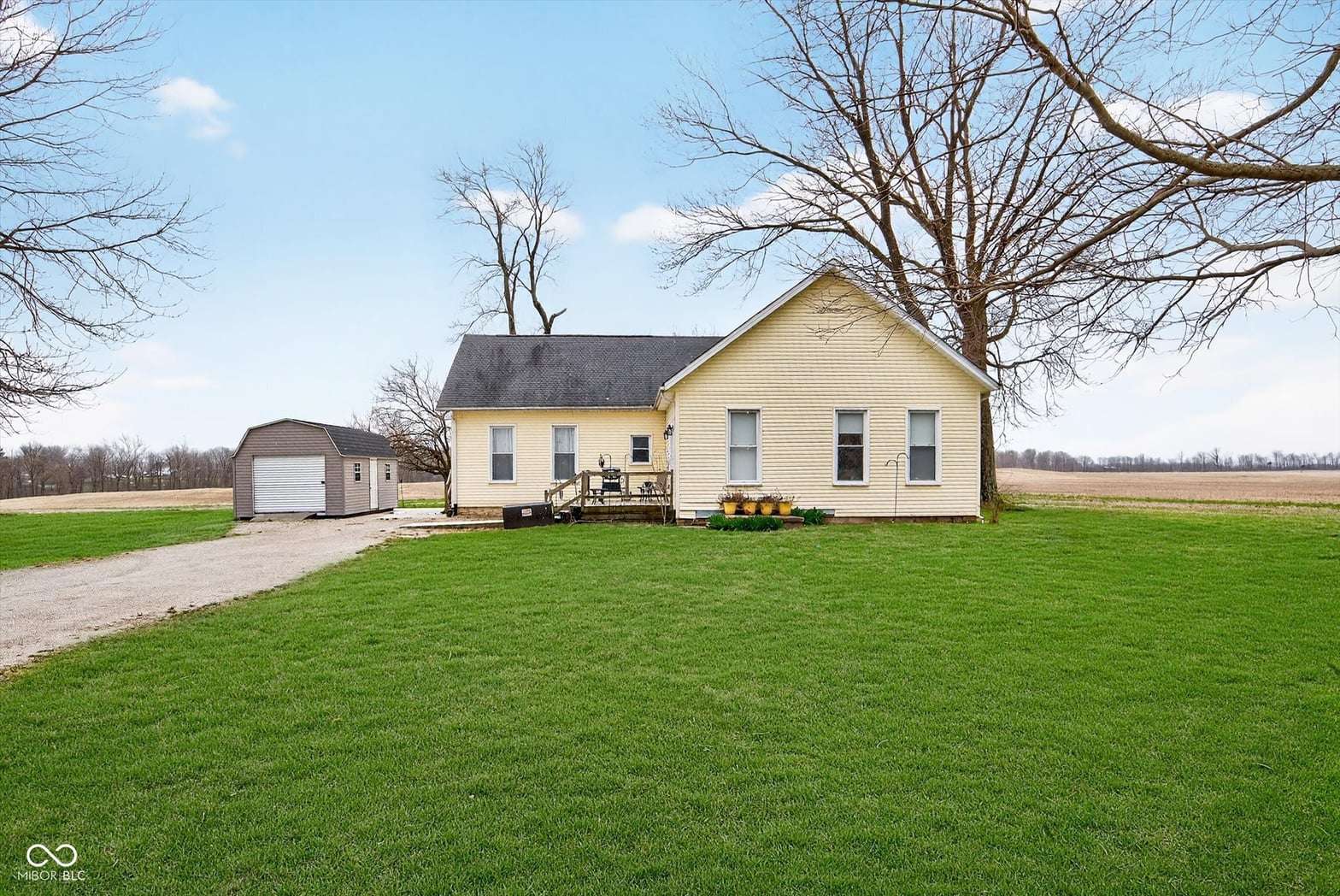 Front exterior at 18755 E County Road 750 N, Hope, IN