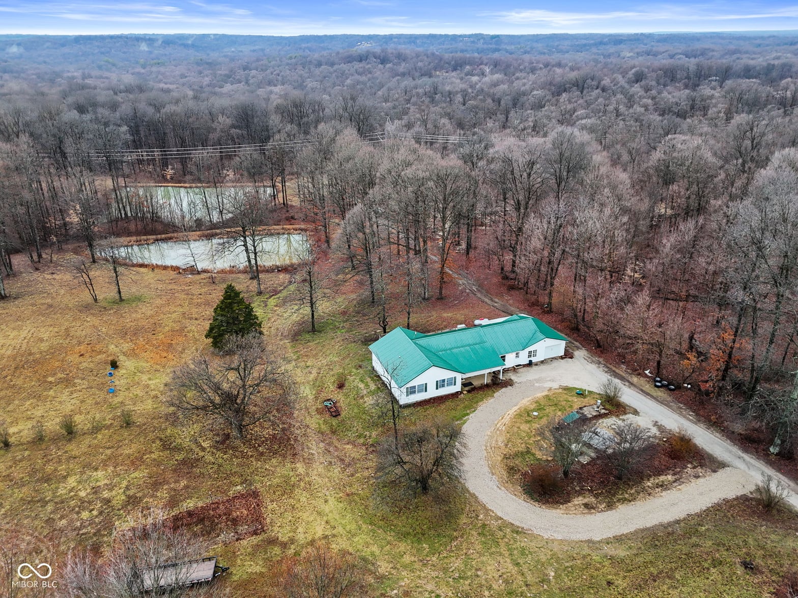 Photo of 7373 Locust Lake Road, Spencer, IN