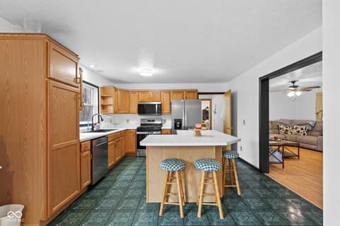 Photo of 7373 Locust Lake Road, Spencer, IN