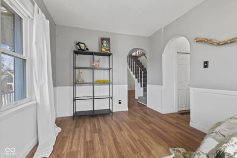 Photo of 227 Jefferson Street, Pendleton, IN