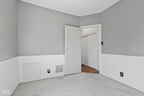Photo of 227 Jefferson Street, Pendleton, IN