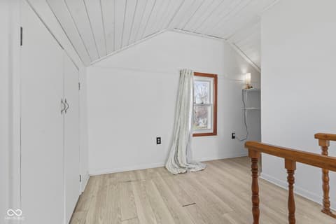 Photo of 227 Jefferson Street, Pendleton, IN