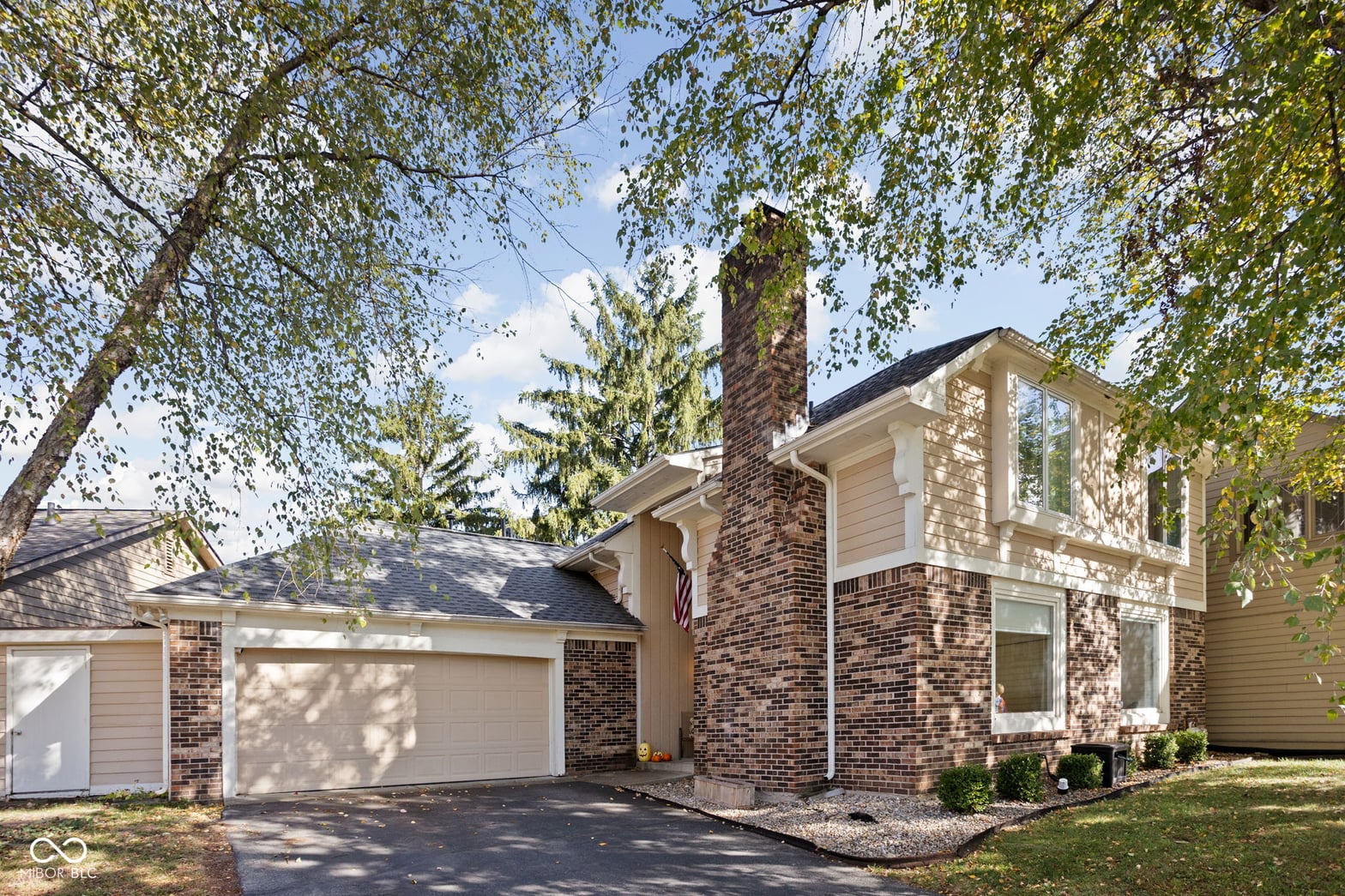 Photo of 4664 Lambeth Walk, Carmel, IN