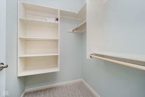 Walk In Closets — 4261 Washington Boulevard, Plainfield, IN