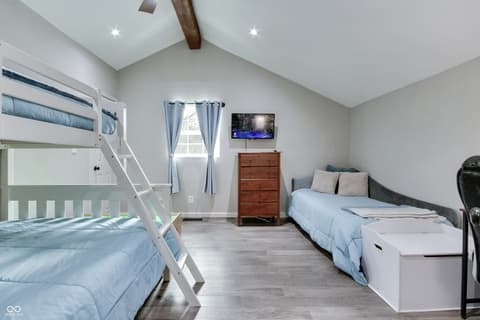 Photo of 8780 N Old State Road 37, Bloomington, IN