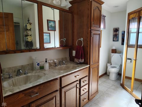 Photo of 3422 Sycamore Drive, Columbus, IN