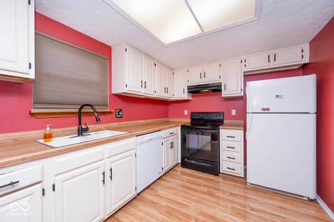 Kitchen at 8012 Valley Farms Court, Indianapolis, IN