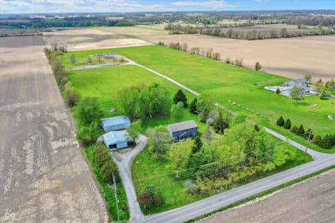 Aerial view at 21080 Six Points Road, Sheridan, IN