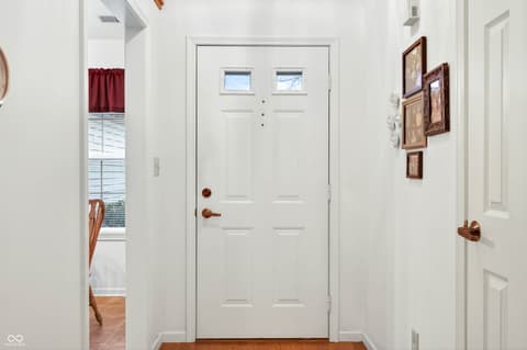Photo of 631 N Shore Boulevard, Franklin, IN