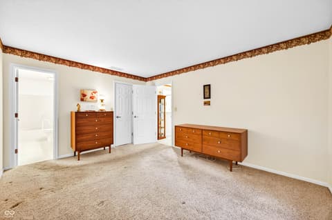Photo of 631 N Shore Boulevard, Franklin, IN