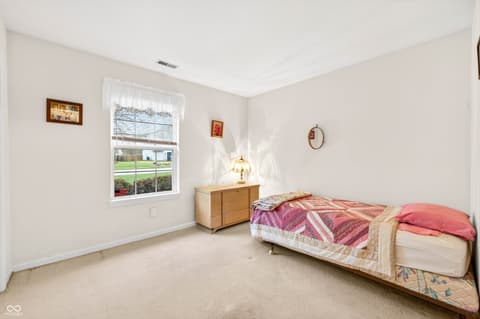 Photo of 631 N Shore Boulevard, Franklin, IN