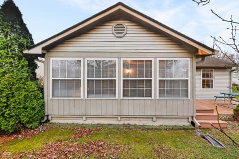 Photo of 631 N Shore Boulevard, Franklin, IN