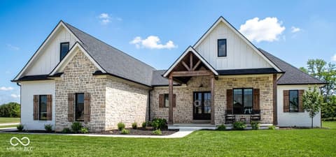 150 Lakeside Drive
