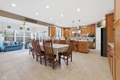 Photo of 15870 Connecticut Avenue, Fishers, IN