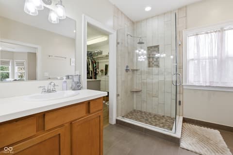Photo of 15870 Connecticut Avenue, Fishers, IN