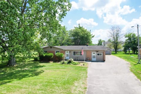 Front exterior at 7155 E County Road 150 S, Avon, IN