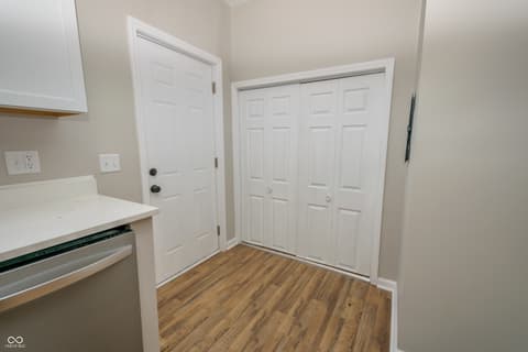 Foyer at 1301 W Powers Street, Muncie, IN