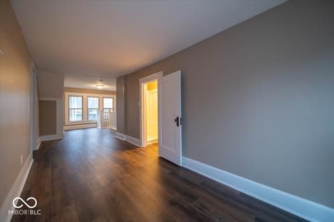 Loft — 159 E King Street, Franklin, IN