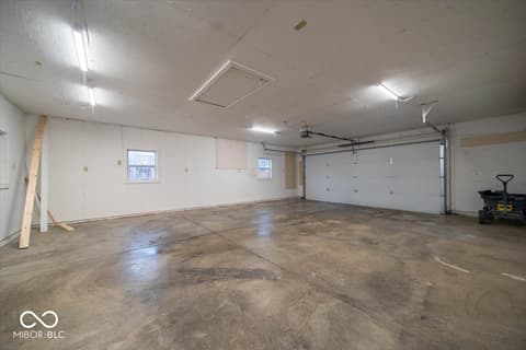 Garage at 159 E King Street, Franklin, IN