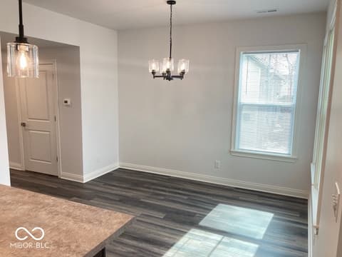 Dining room at 117 N Hamilton Street, Shelbyville, IN