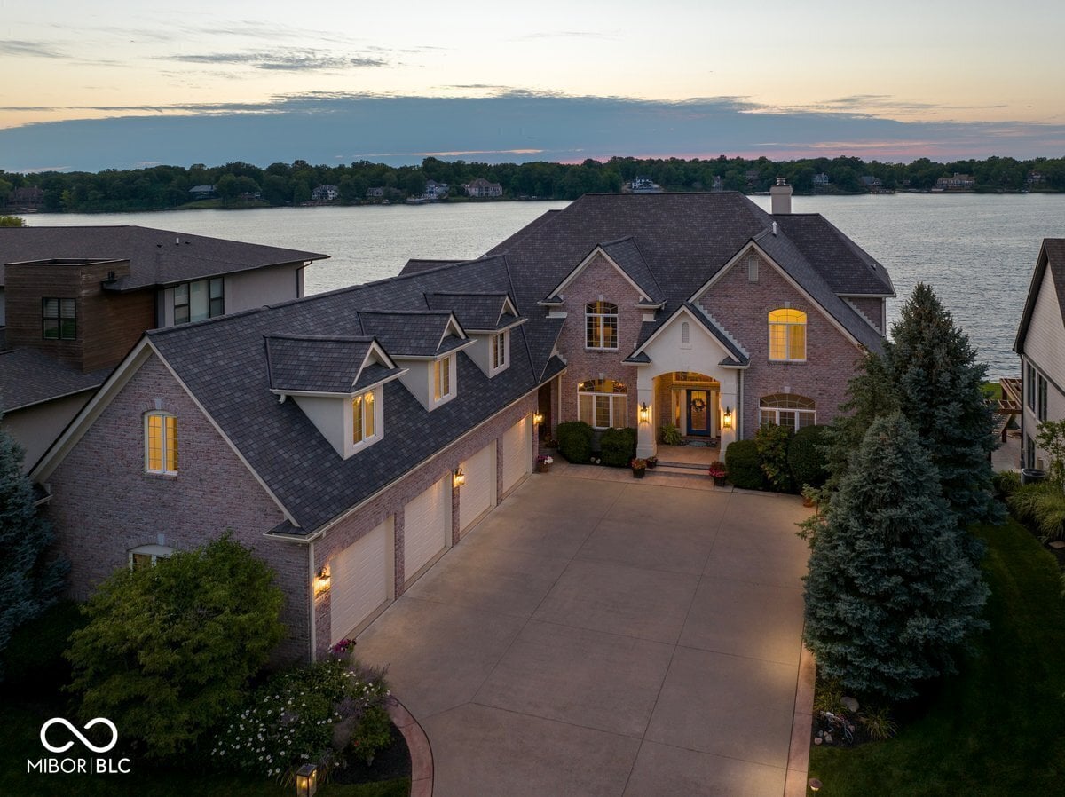 Photo of 9088 Nautical Watch Drive, Indianapolis, IN