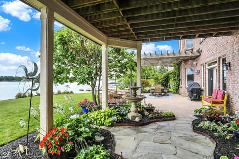 Photo of 9088 Nautical Watch Drive, Indianapolis, IN