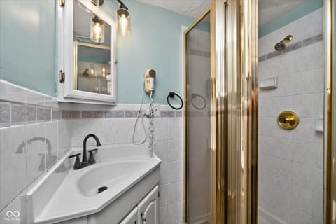 Photo of 1829 Cunningham Road, Speedway, IN