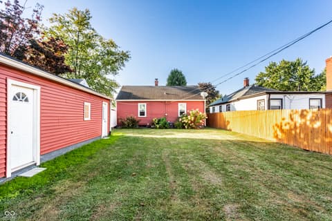Yard at 730 E Gimber Street, Indianapolis, IN