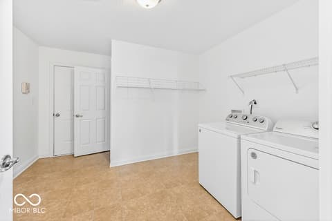 Photo of 2212 Southlake Avenue E, Greenwood, IN