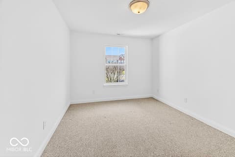 Photo of 2212 Southlake Avenue E, Greenwood, IN